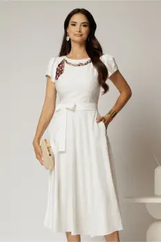 Rochie midi alba din rayon cu lantisor cu esarfa la decolteu imagine