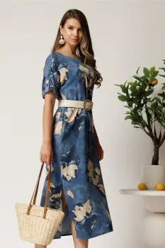 Rochie midi albastra din tencel cu imprimeu bej si curea in taliea imagine