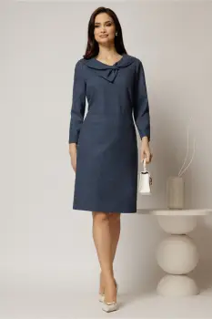 Rochie midi bleumarin din jerse cu design la decolteu si buzunare pe fusta imagine