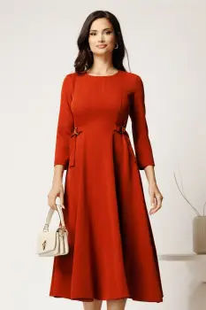 Rochie midi caramizie din stofa in clos cu catarame in talie imagine