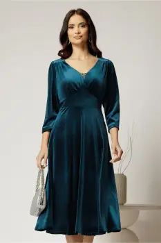 Rochie midi din catifea verde cu decolteu V imagine