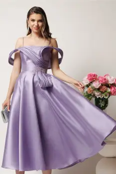 Rochie midi lila in clos cu bust structurat si aplicatii cazute pe umeri imagine