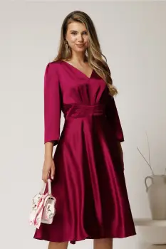 Rochie midi magenta din satin in clos cu talie marcata imagine