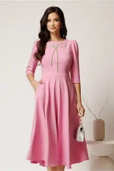 Rochie midi roz din stofa in clos cu funda si strasuri pe bust imagine