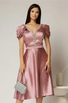 Rochie midi roz din tafta cu aplicatii la decolteu si pliuri la maneci imagine
