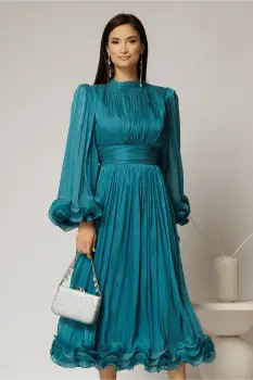 Rochie midi turcoaz de ocazie din voal peliculizat cu maneci ample cu volanase imagine
