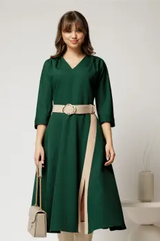 Rochie midi verde clos cu slit pe fusta imagine