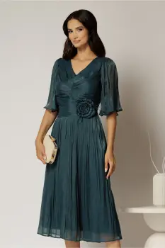 Rochie midi verde din voal peliculizat cu decolteu V imagine