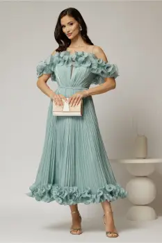 Rochie midi verde mint in clos din voal satinat cu volanase la bust si la baza imagine