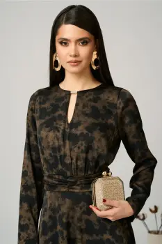 Rochie Moze eleganta din satin maro cu imprimeuri negre imagine