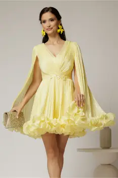 Rochie scurta galbena de ocazie cu aplicatii florale pe talie din voal peliculizat imagine