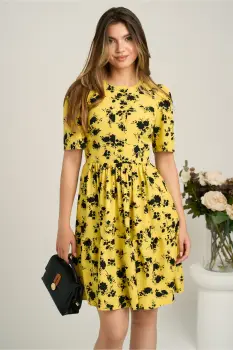 Rochie scurta galbena din voal in clos cu imprimeu floral negru- Moze imagine
