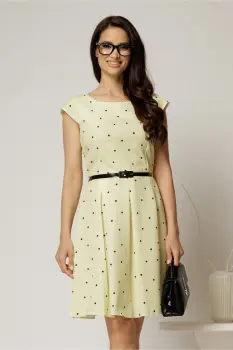Rochie scurta galbena in clos cu buline si curtea in talie imagine