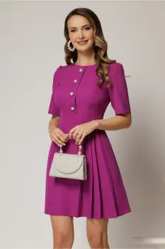 Rochie scurta magenta cu pliuri pe fusta si nasturi pe bust imagine