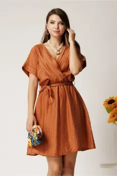 Rochie scurta maro din tencel in clos cu elastic si cordon in talie imagine