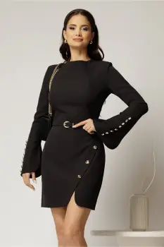 Rochie scurta neagra cu maneci decupate si nasturi eleganti imagine