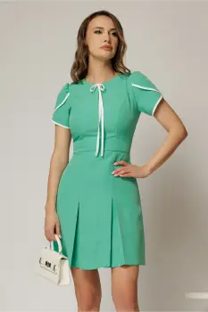 Rochie scurta verde menta cu maneci scurte si pliuri mici pe fusta imagine