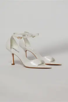 Sandale albe elegante din piele ecologica cu varf ascutit imagine