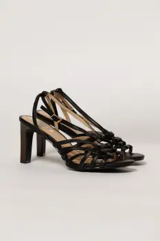 Sandale negre elegante cu barete subtiri impletite imagine