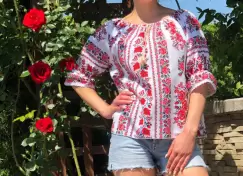 Bluza stilizata cu motive traditionale Daniela 10 imagine