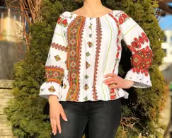 Bluza stilizata cu motive traditionale Daniela 7 imagine