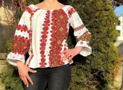 Bluza stilizata cu motive traditionale Daniela 9 imagine