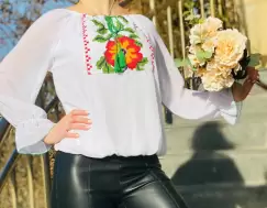 Bluza stilizata cu motive traditionale Maria imagine