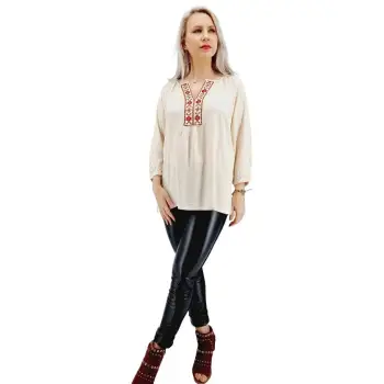 Bluza stilizata traditional cu broderie Clara imagine