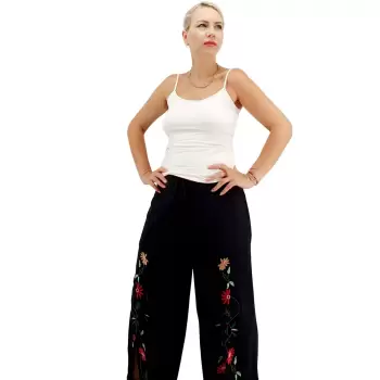 Pantaloni de vara cu broderie imagine