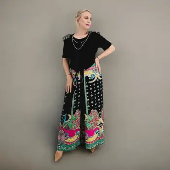 Pantaloni de vara cu imprimeu 2 imagine