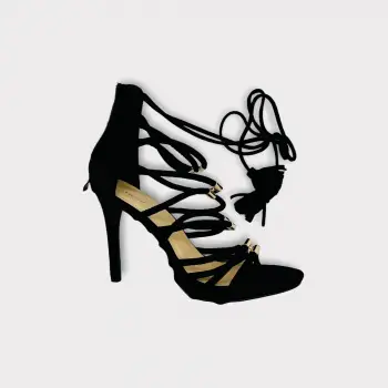 Pantofi cu siret si toc inalt imagine