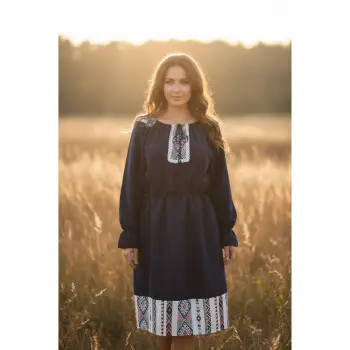 Rochie bleumarin stilizata traditional imagine