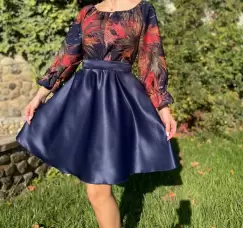 Rochie cu motive florale eleganta Teo 3 imagine