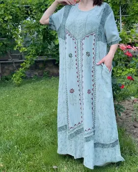 Rochie Lunga Brodata Miuta 107 imagine