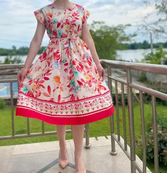 Rochie midi cu imprimeu floral imagine