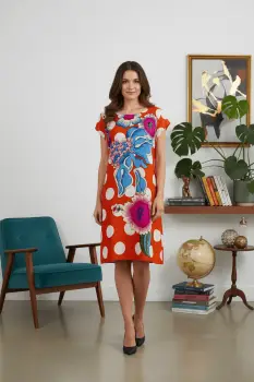 Rochie rosie cu imprimeu floral si buline albe imagine