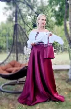 Rochie stilizata cu motive traditionale lunga Margareta 3 imagine