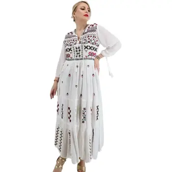 Rochie Traditionala Cristina 30 imagine