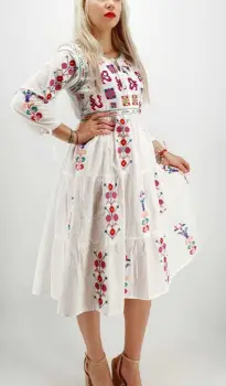 Rochie Traditionala Cristina 9 imagine