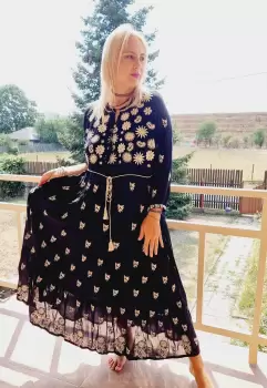 Rochie Traditionala cu broderie Sara 7 imagine