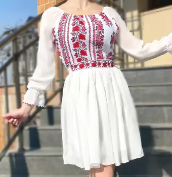 Rochie Traditionala Elena 8 imagine
