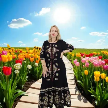 Rochie traditionala Mariana imagine