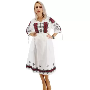 Rochie traditionala Miruna 12 imagine