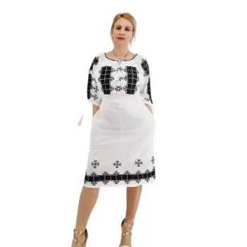 Rochie traditionala Miruna 15 imagine