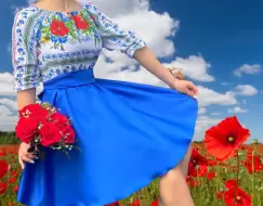 Rochie Traditionala stilizata cu Maci 11 imagine