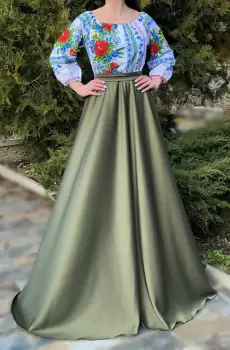 Rochie Traditionala stilizata cu maci 13 imagine