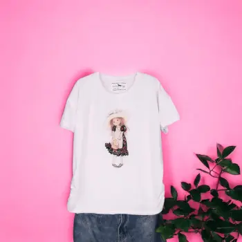 Tricou Dama cu Fetite Alb 3 imagine