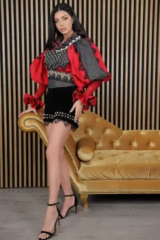 Bluza stilizata rosie Freamat de Apus cu perle cusute manual imagine