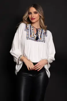 Bluza tip ie din bumbac cu broderie multicolora imagine