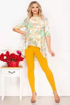 Compleu casual Linda cu bluza asimetrica si imprimeu floral By InPuff imagine
